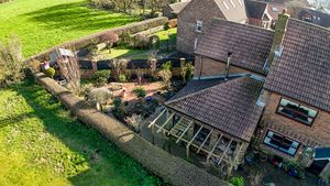 Photo 14- click for photo gallery